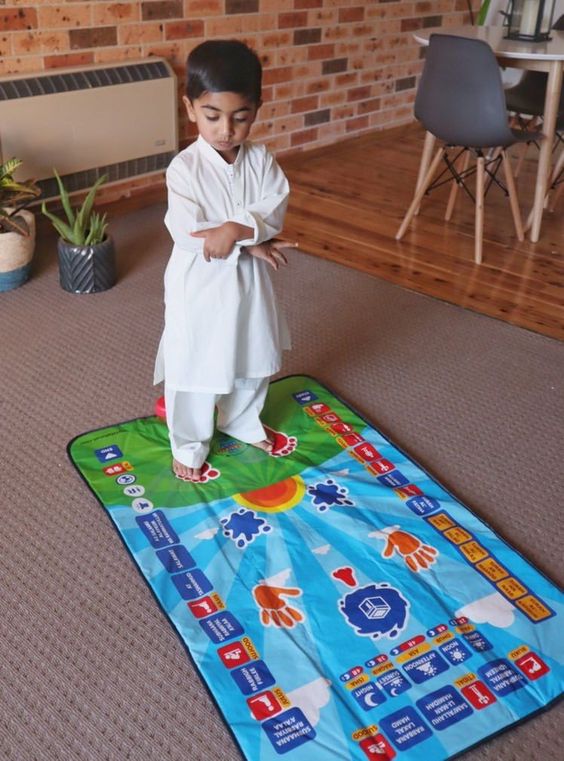 Islamic Salat Musallah for Children Worship with Electronic Digital Speaker Box